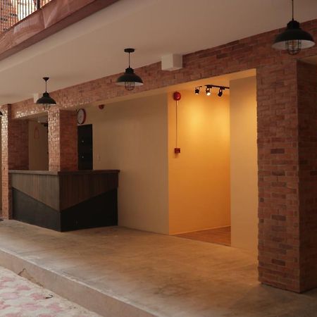 Cerca Hotel Balabag  المظهر الخارجي الصورة