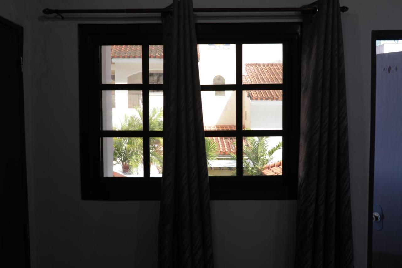 Cerca Hotel Balabag  المظهر الخارجي الصورة